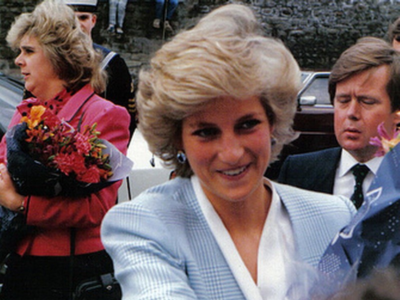 Princezná Diana v roku 1987 na kráľovskej návšteve mesta Bristol